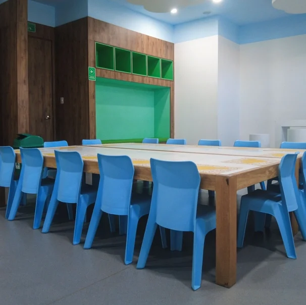 Paquete de Fiesta YupiJump 5 YupiJump-CO-Mobiliario-MAYO-2024-6